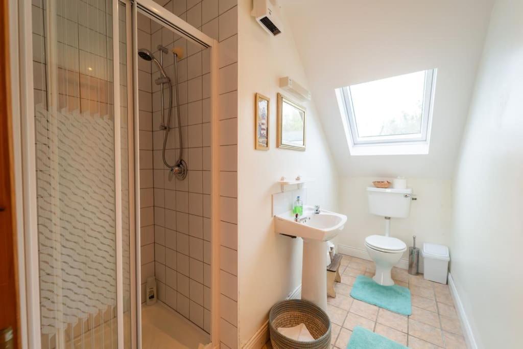 Orchard Cottage Дингл Экстерьер фото